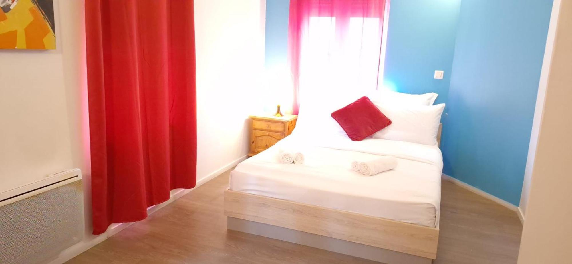 Hotel- Restaurant Le Saint Quentin Екстериор снимка