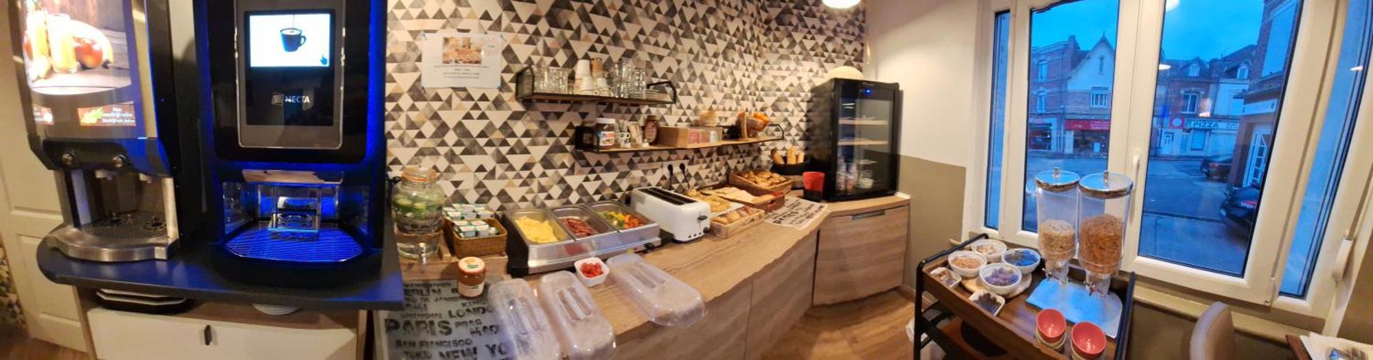 Hotel- Restaurant Le Saint Quentin Екстериор снимка